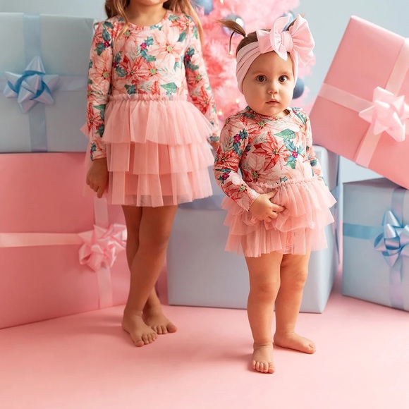 NWT - Posh Peanut - Tulle Tiered Dress - Pattern: Poinsettia - Size: 10-12 years - Picture 4 of 7